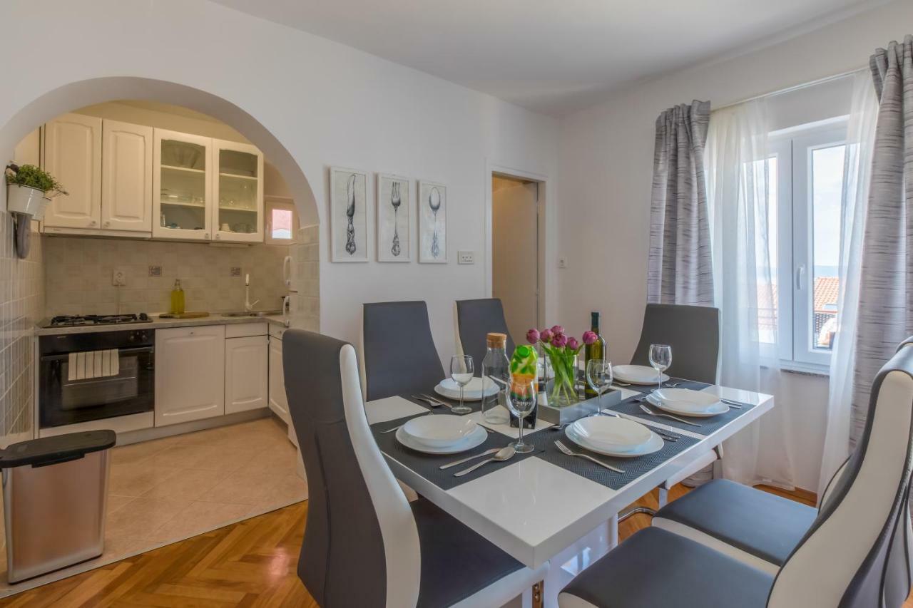 Apartment Ankica L4 Crikvenica Bagian luar foto