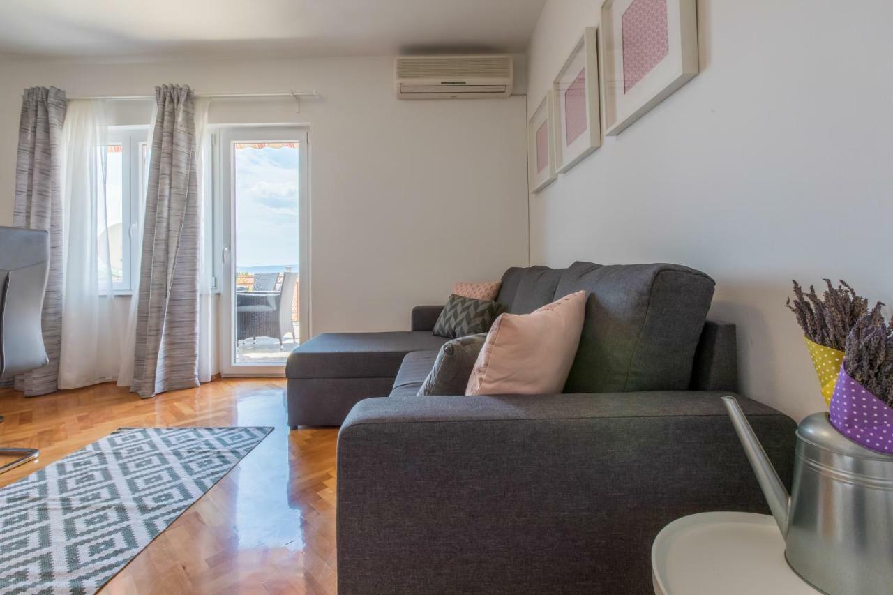 Apartment Ankica L4 Crikvenica Bagian luar foto