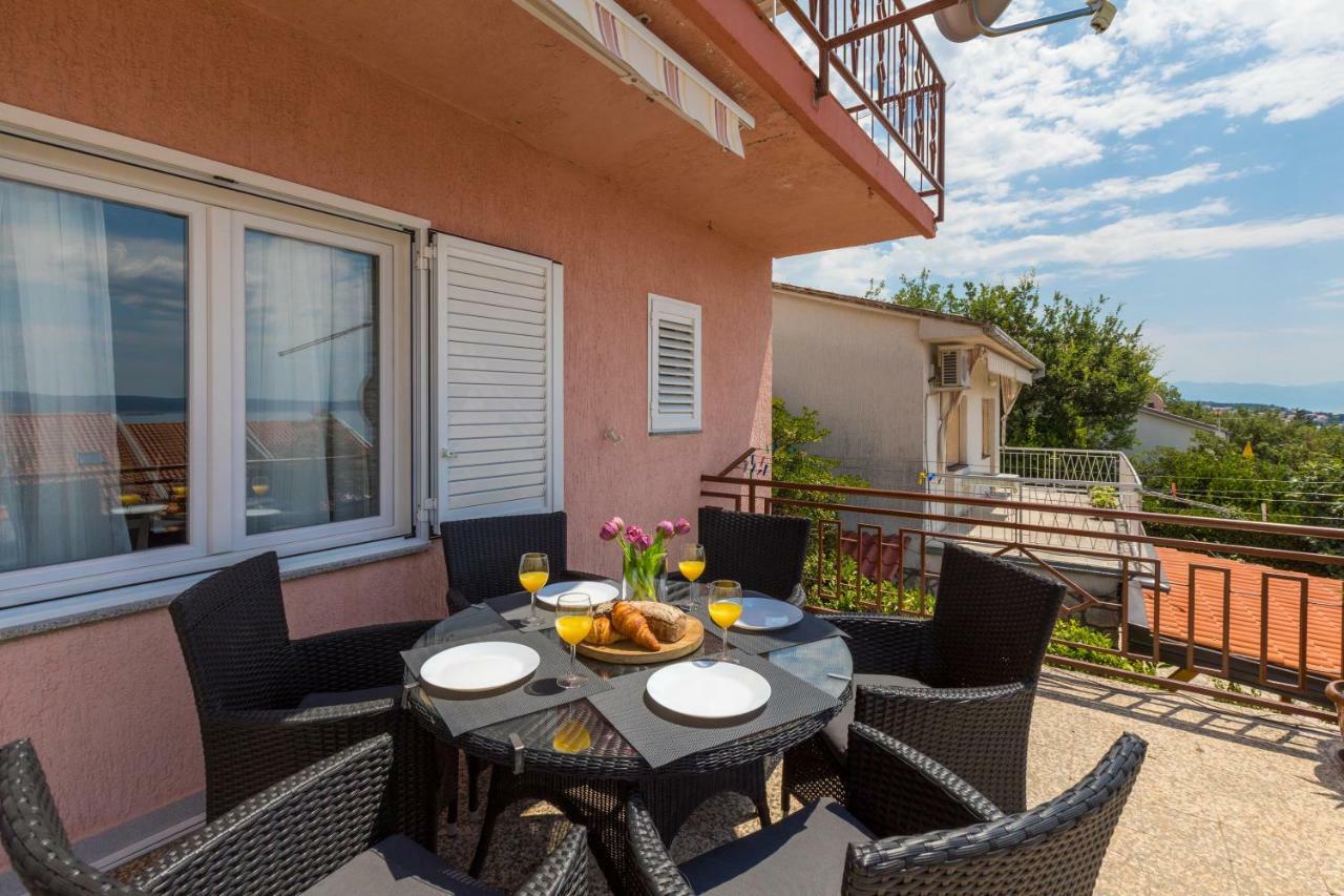 Apartment Ankica L4 Crikvenica Bagian luar foto